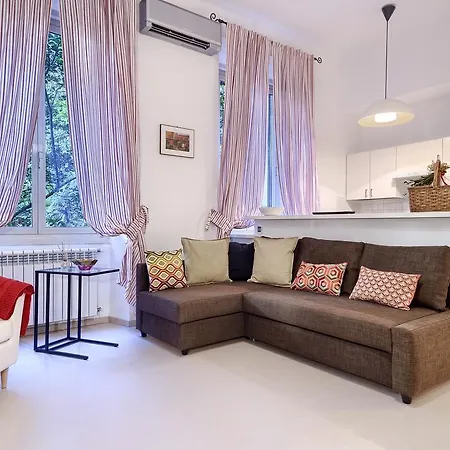 Apartment Tibullo St. Peter Rom